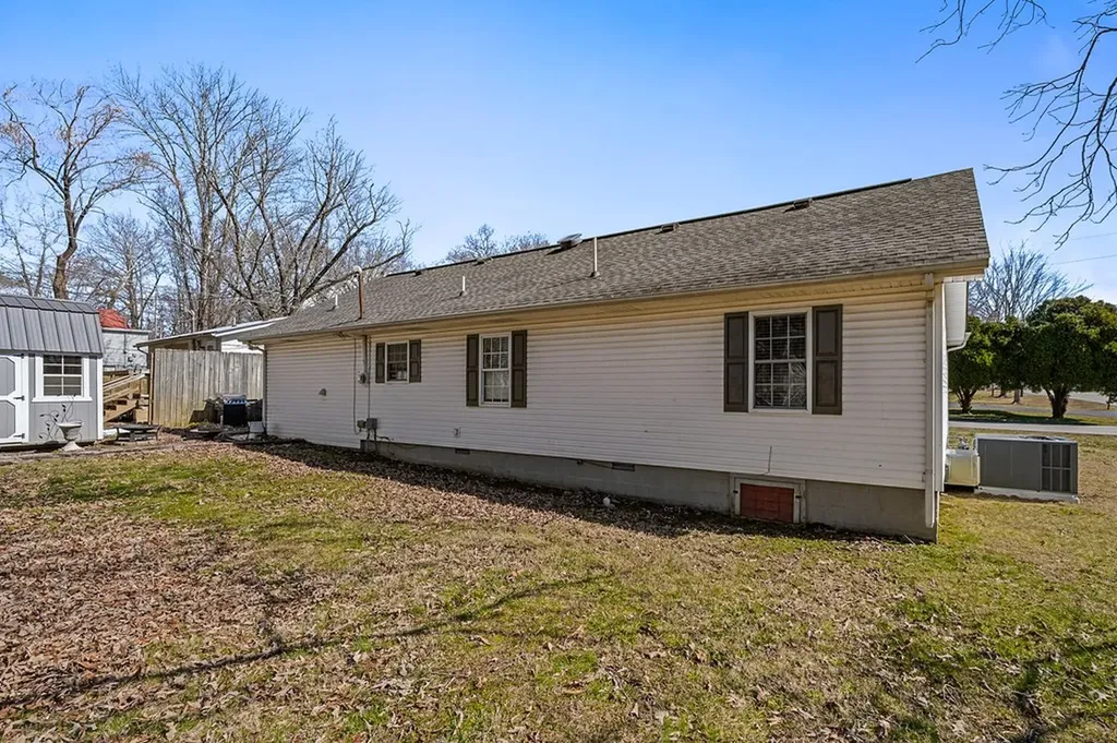1801 Louisiana Avenue Cookeville TN 38501