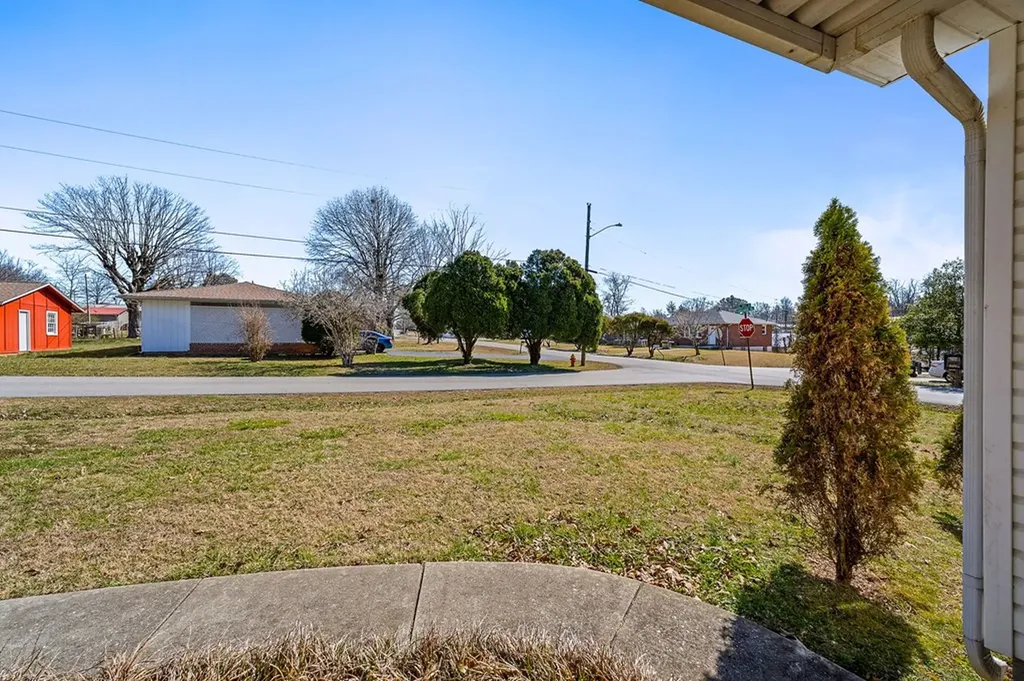 1801 Louisiana Avenue Cookeville TN 38501