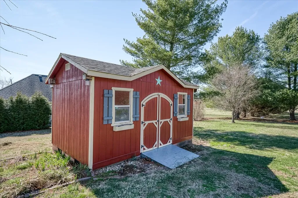 192 Landmark Circle Sparta TN 38583