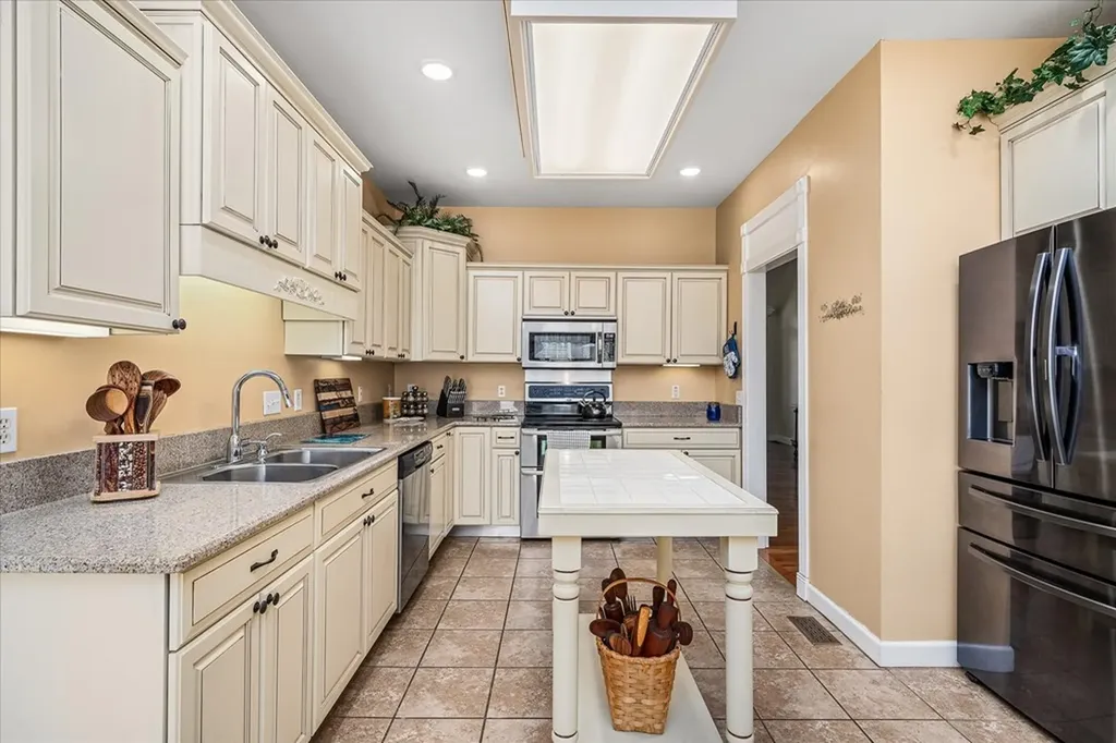 192 Landmark Circle Sparta TN 38583