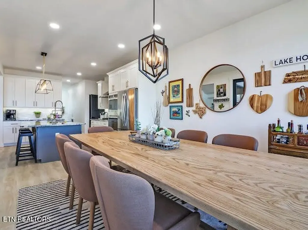 171 Deer Cliff Alpine TN 38543