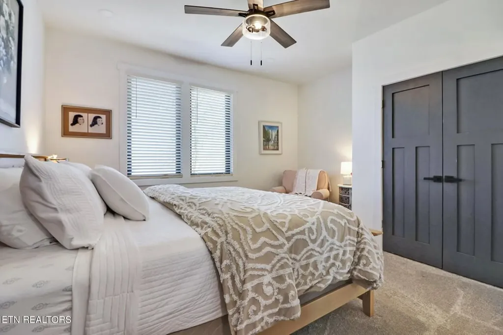 171 Deer Cliff Alpine TN 38543