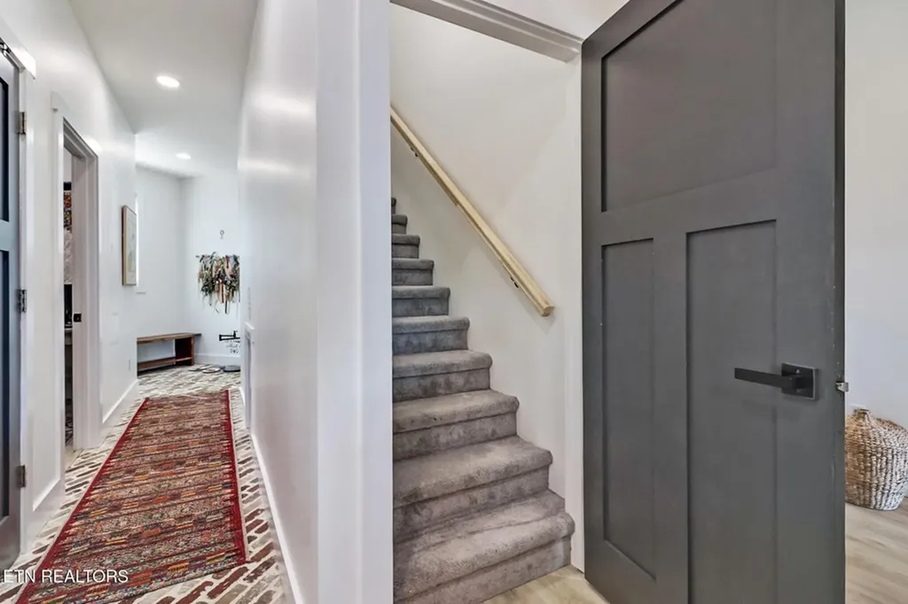 171 Deer Cliff Alpine TN 38543