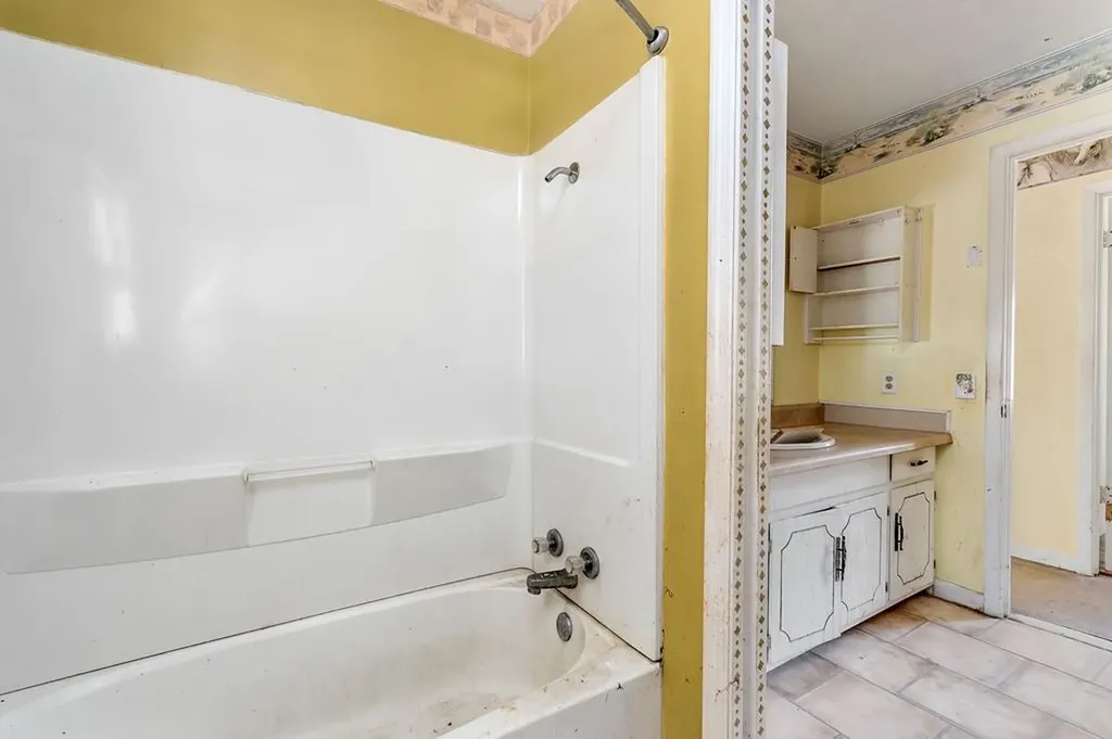 561 Frank Massa Road Sparta TN 38583