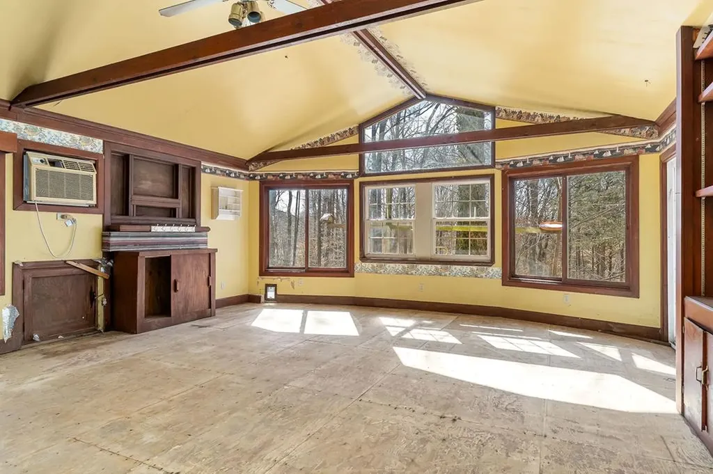 561 Frank Massa Road Sparta TN 38583