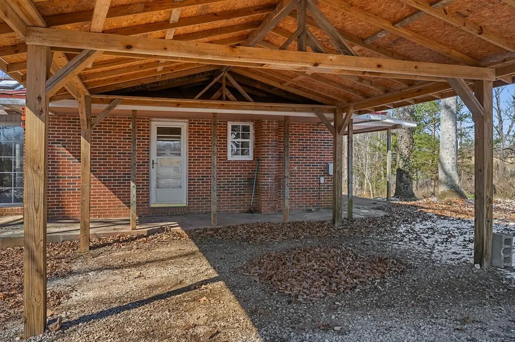 561 Frank Massa Road Sparta TN 38583