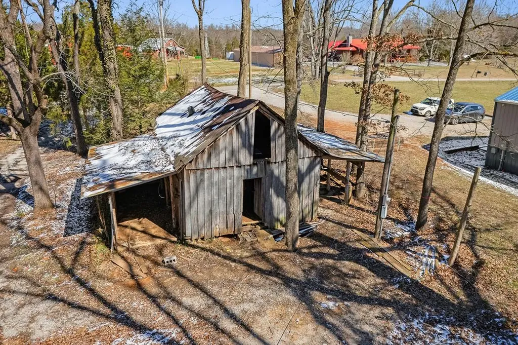 561 Frank Massa Road Sparta TN 38583