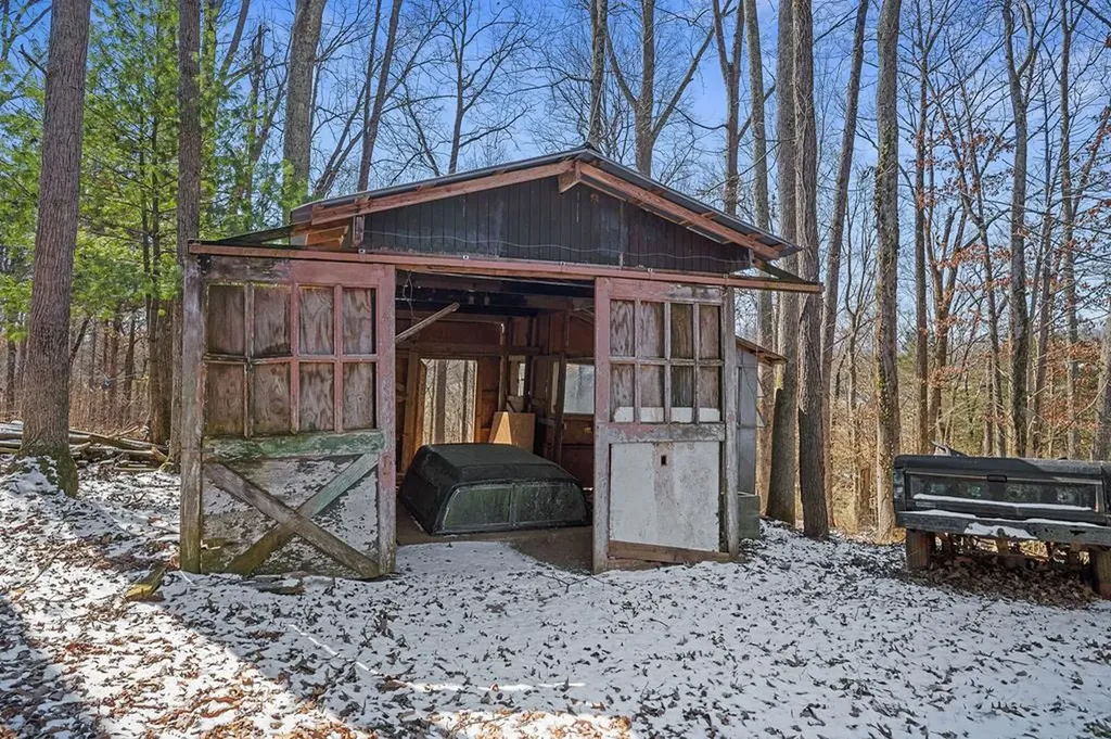 561 Frank Massa Road Sparta TN 38583