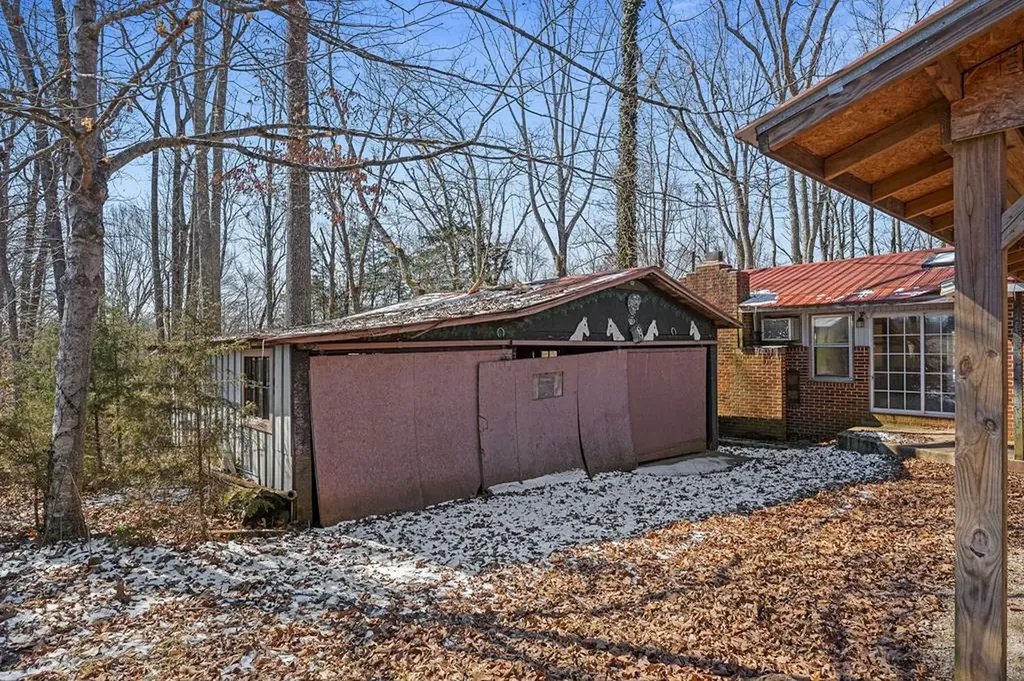 561 Frank Massa Road Sparta TN 38583