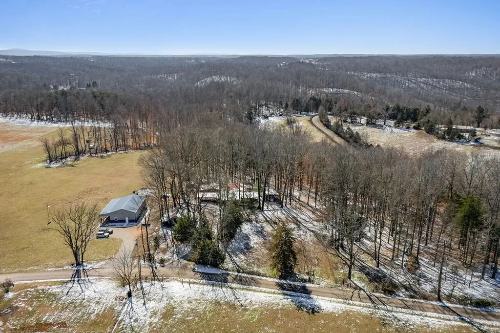 561 Frank Massa Road Sparta TN 38583