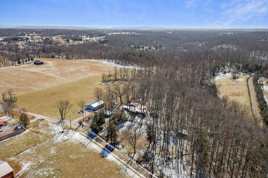 561 Frank Massa Road Sparta TN 38583