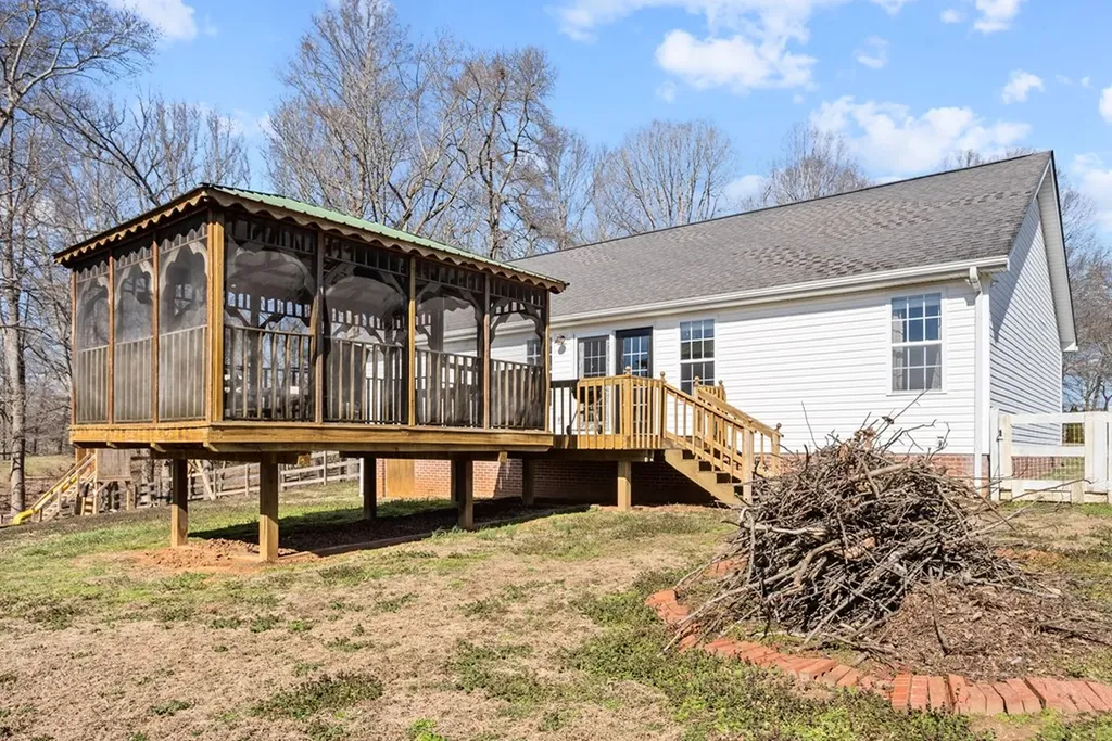 269 Countryside Drive Sparta TN 38583