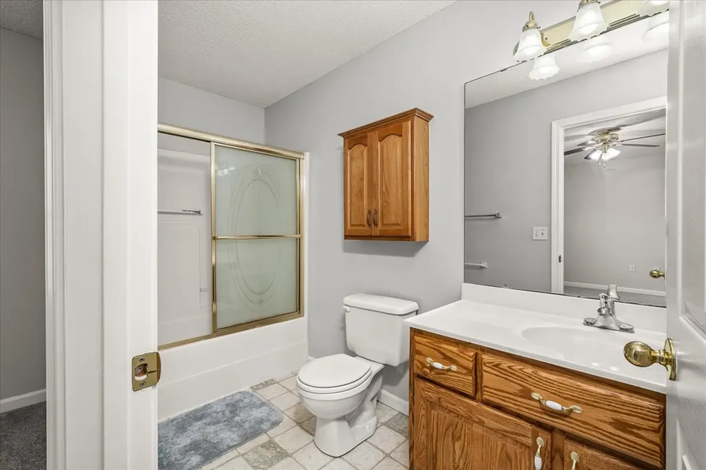 1031 Natchez Trace Crossville TN 38572