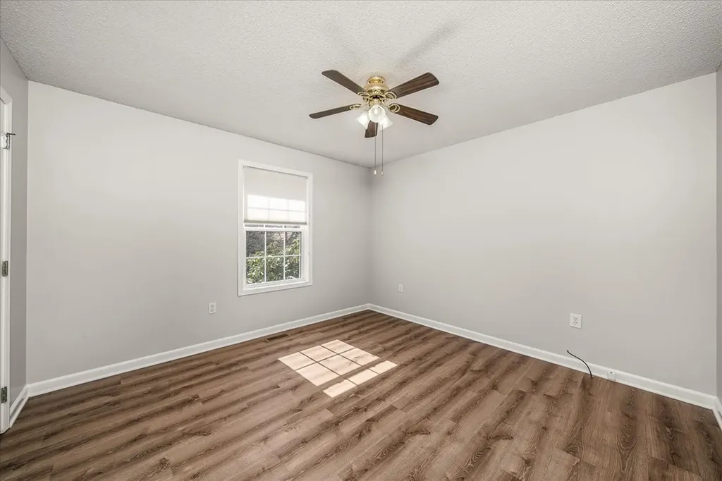 1031 Natchez Trace Crossville TN 38572