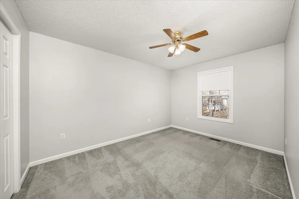 1031 Natchez Trace Crossville TN 38572