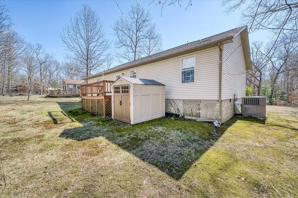 1031 Natchez Trace Crossville TN 38572