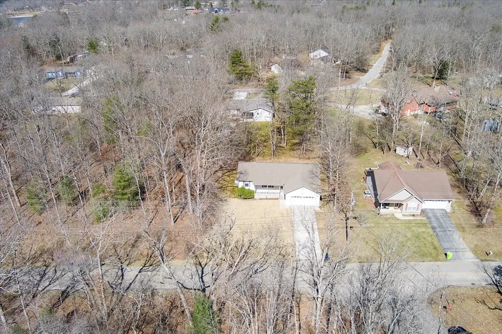 1031 Natchez Trace Crossville TN 38572