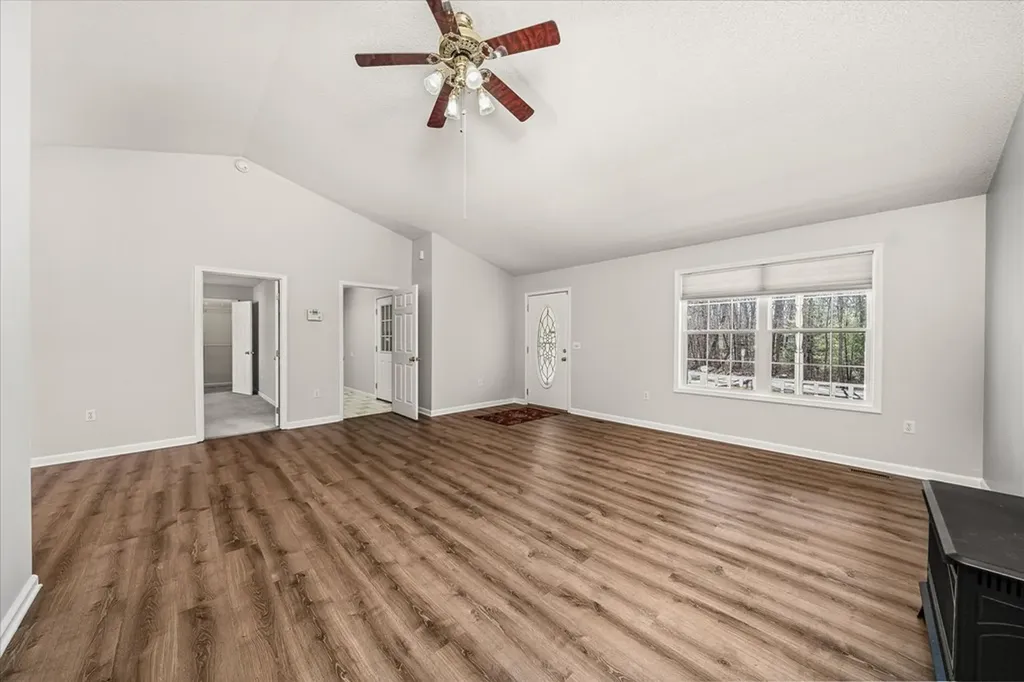 1031 Natchez Trace Crossville TN 38572