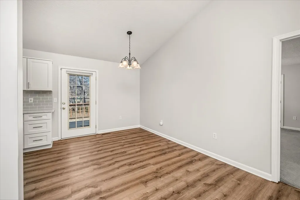 1031 Natchez Trace Crossville TN 38572