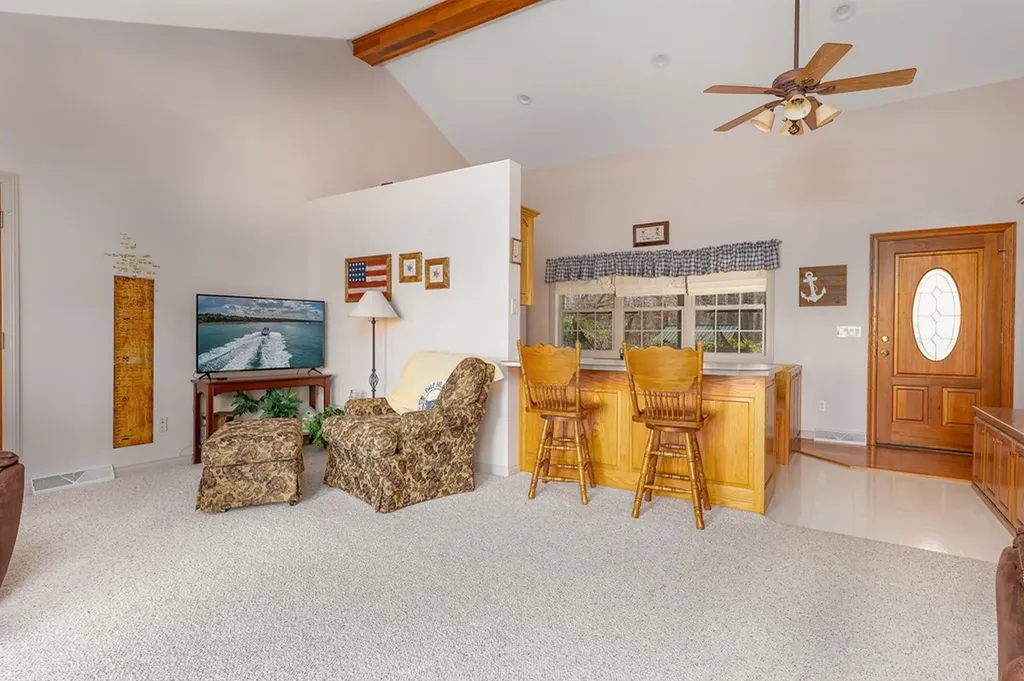 105 Seminole Lane Byrdstown TN 38549