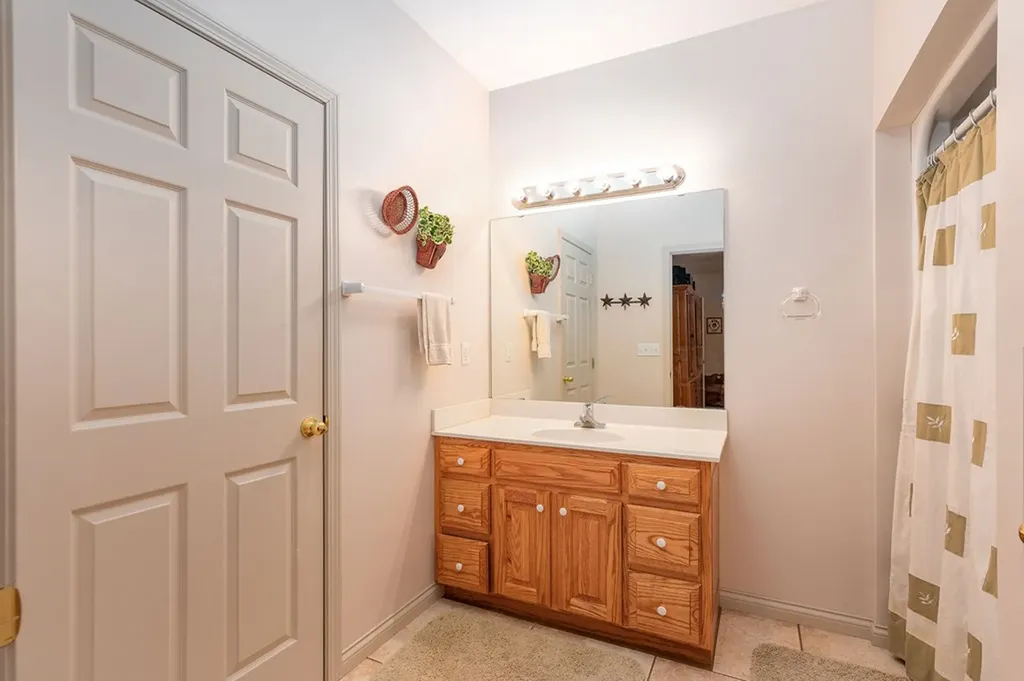 105 Seminole Lane Byrdstown TN 38549