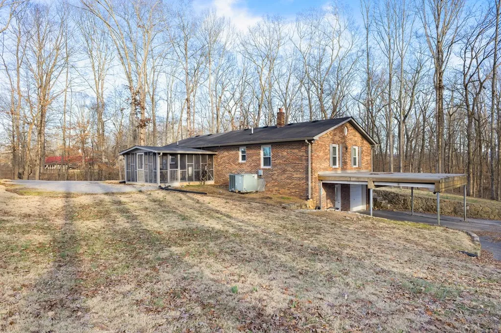 311 Hatch Road Rock Island TN 38581