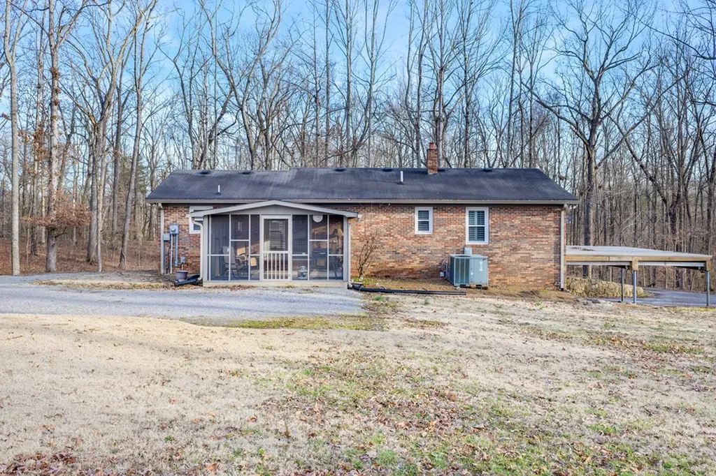 311 Hatch Road Rock Island TN 38581