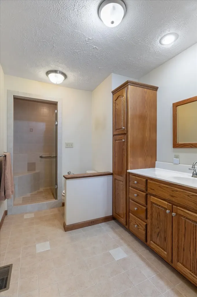 236 Landmark Lane Hilham TN 38568