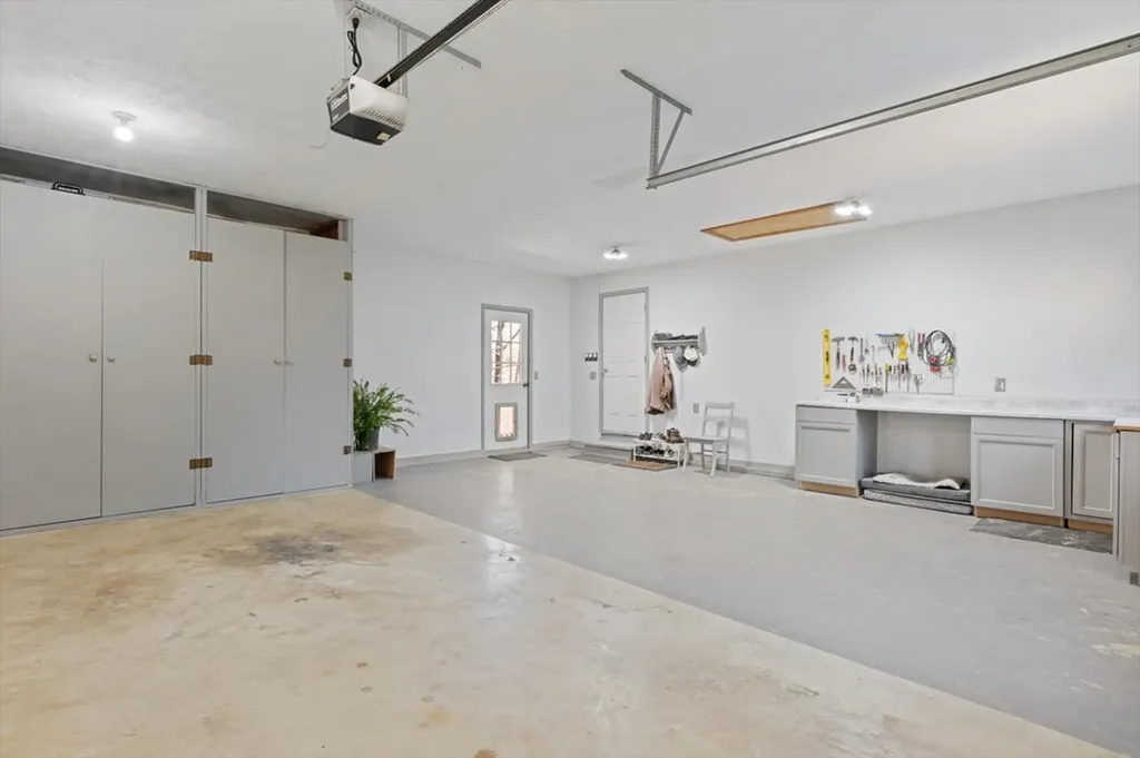 236 Landmark Lane Hilham TN 38568