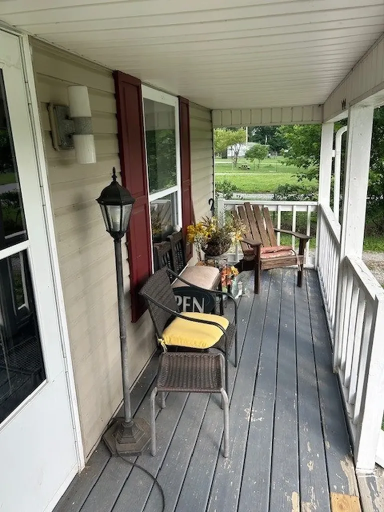 893 Old Celina Road Allons TN 38541