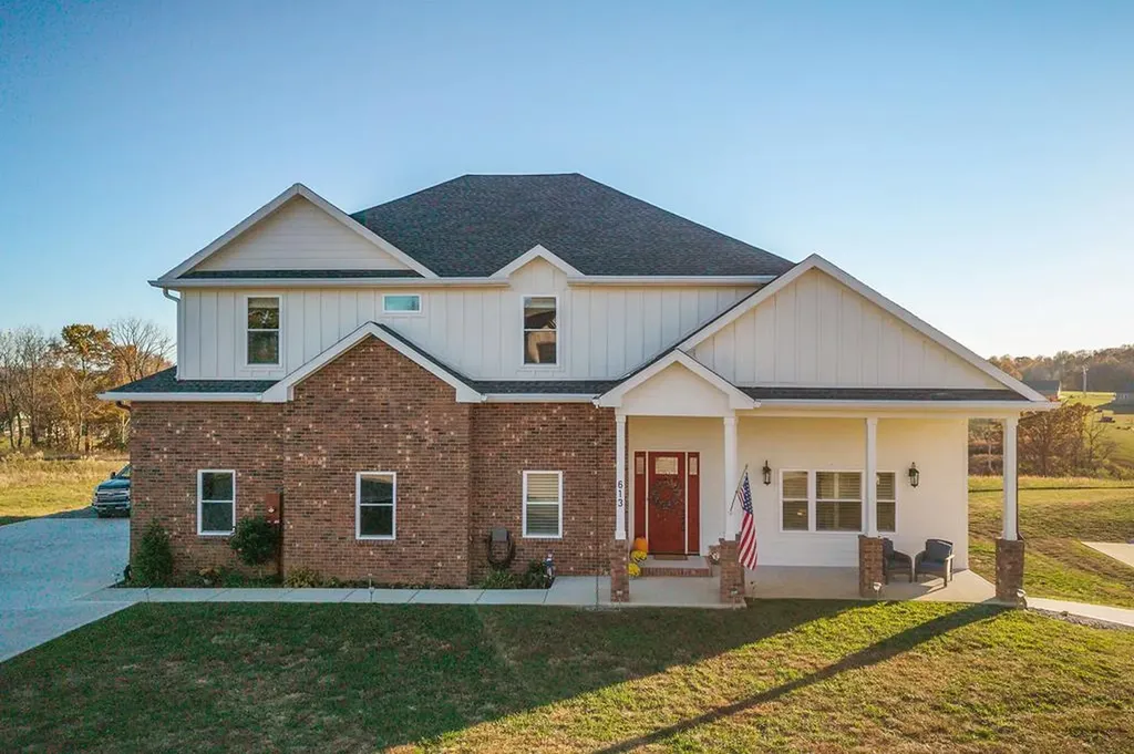 613 Blue Water Drive Cookeville TN 38506