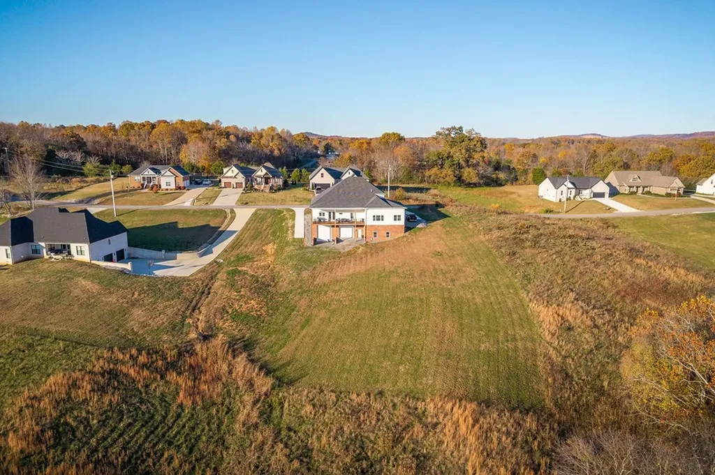 613 Blue Water Drive Cookeville TN 38506