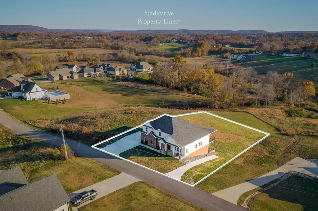 613 Blue Water Drive Cookeville TN 38506