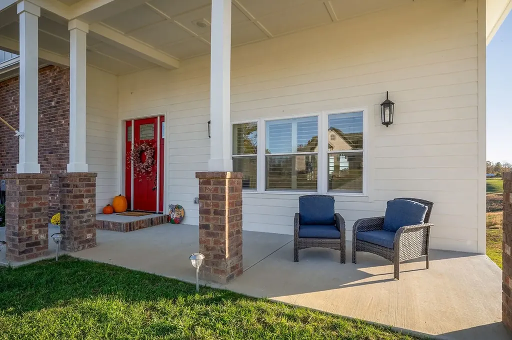 613 Blue Water Drive Cookeville TN 38506