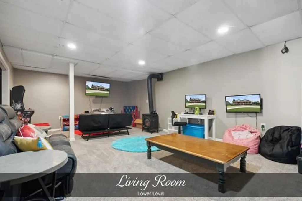 4131 Charlton Square Cookeville TN 38501