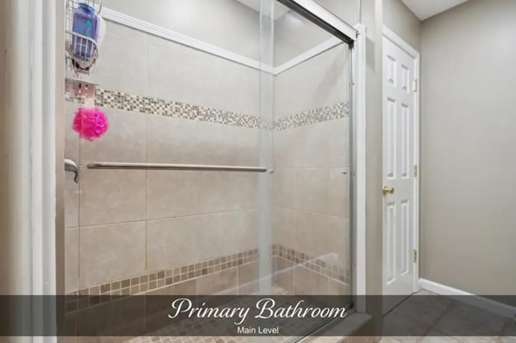 4131 Charlton Square Cookeville TN 38501