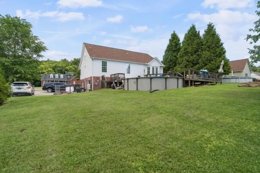 4131 Charlton Square Cookeville TN 38501