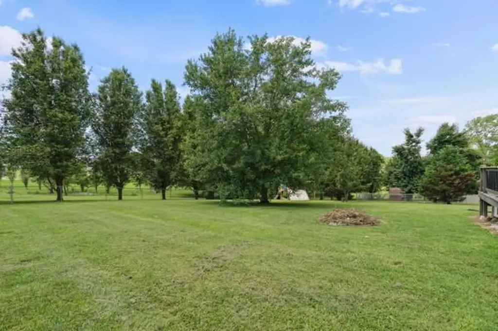 4131 Charlton Square Cookeville TN 38501