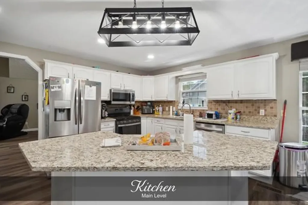 4131 Charlton Square Cookeville TN 38501