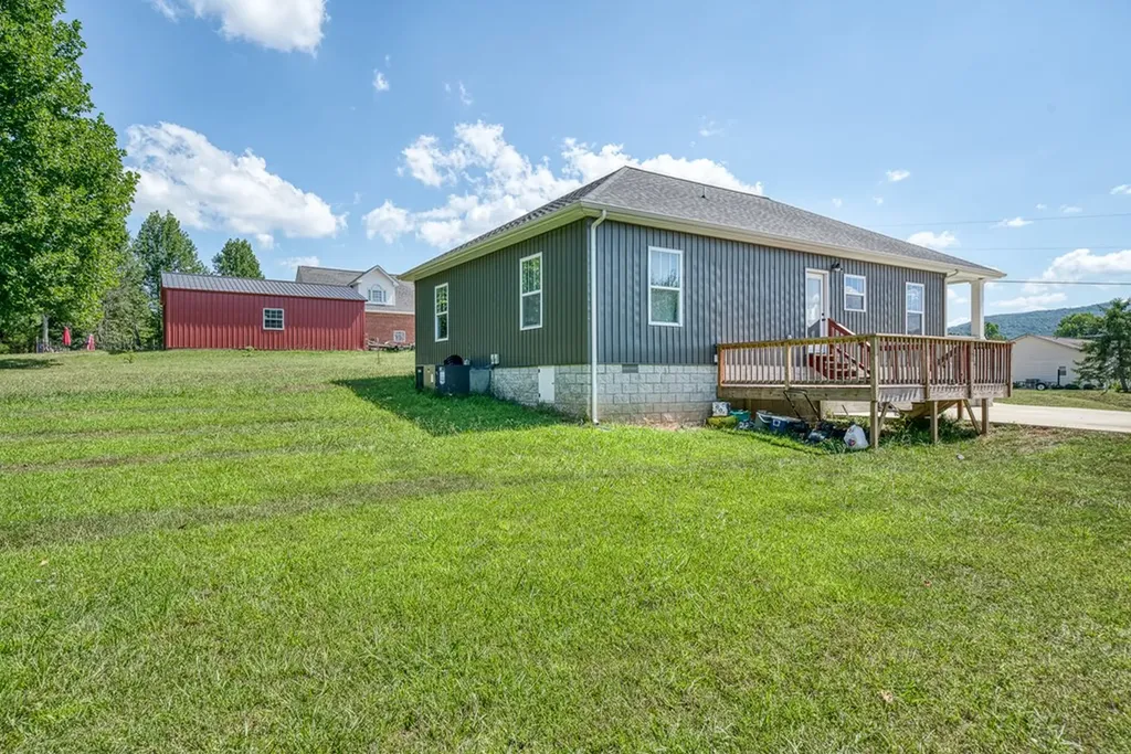 177 Hidden River Avenue Sparta TN 38583