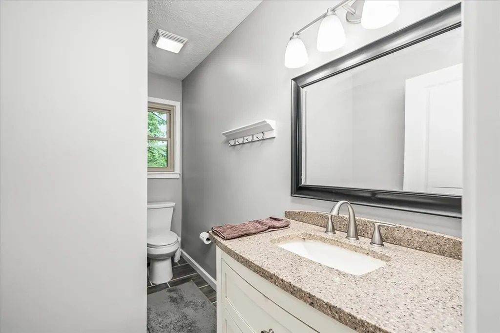 411 Phipps Road Crossville TN 38571