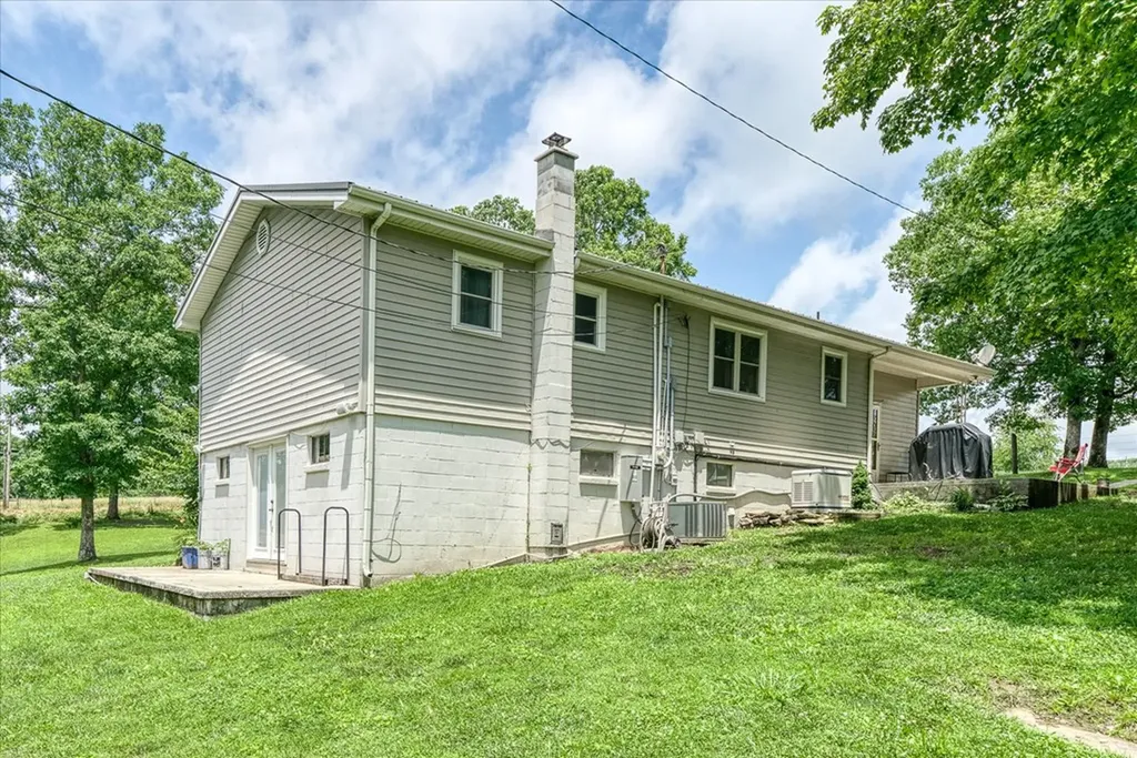 411 Phipps Road Crossville TN 38571