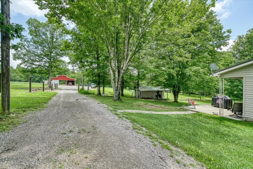 411 Phipps Road Crossville TN 38571