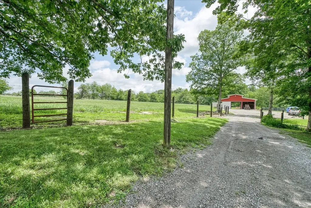411 Phipps Road Crossville TN 38571