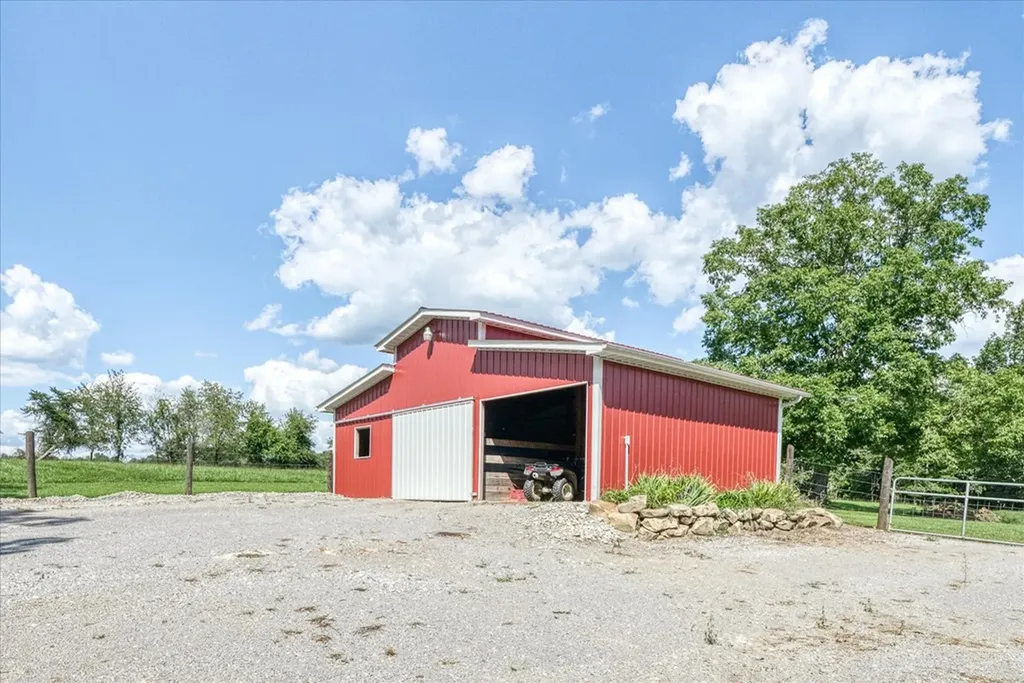 411 Phipps Road Crossville TN 38571