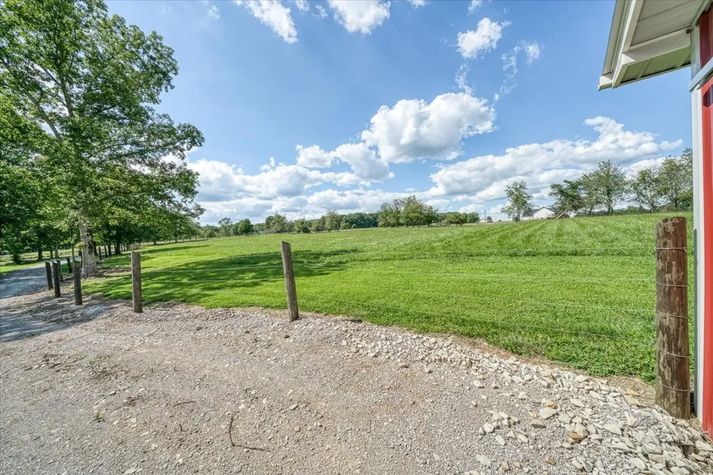 411 Phipps Road Crossville TN 38571