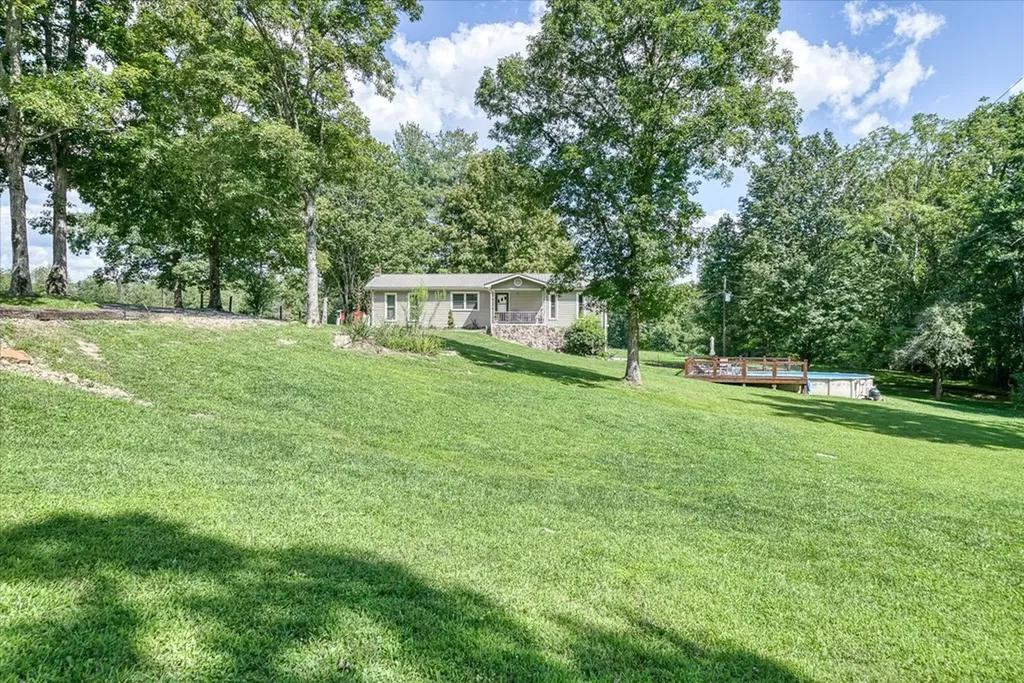 411 Phipps Road Crossville TN 38571