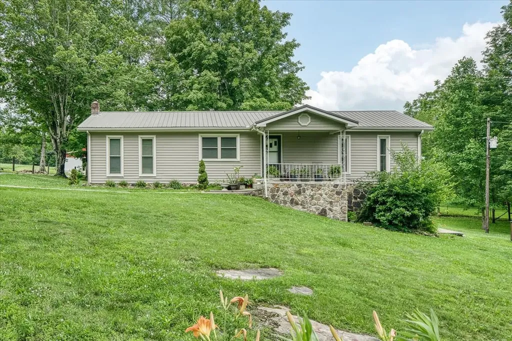 411 Phipps Road Crossville TN 38571