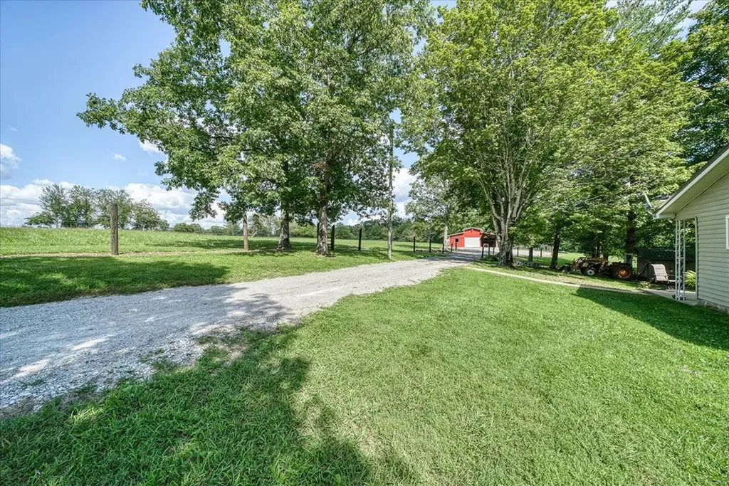 411 Phipps Road Crossville TN 38571