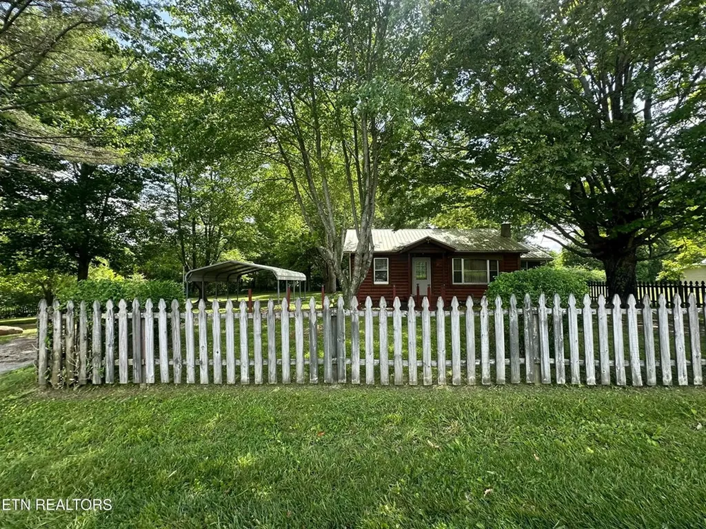 538 Harding Road Jamestown TN 38556